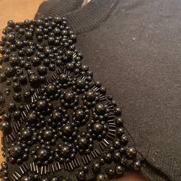 BCBG MAXAZRIA Black Sleeveless Top with beads and 100% Merino Wool - Picture 5 of 5